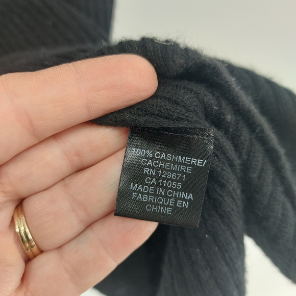 ThePerfext Cashmere Victoria Midi Skirt Size Small - Picture 9 of 10